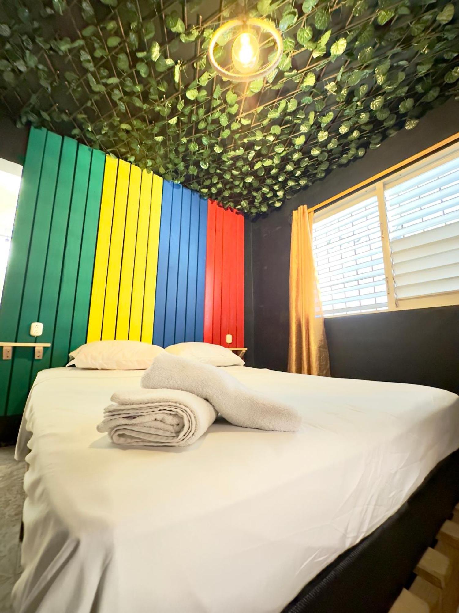 Hostel Watermelon House Samana Εξωτερικό φωτογραφία