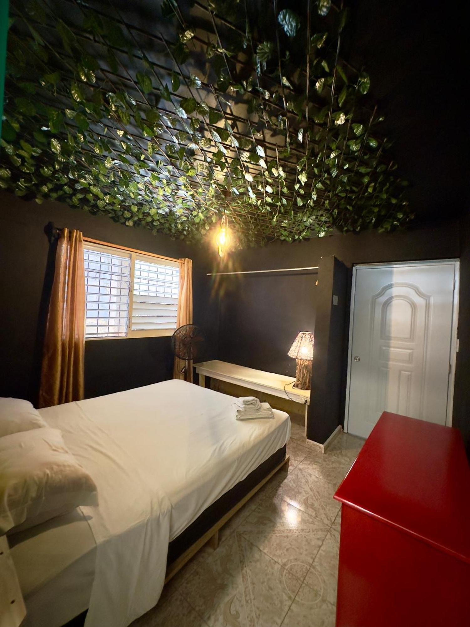Hostel Watermelon House Samana Εξωτερικό φωτογραφία