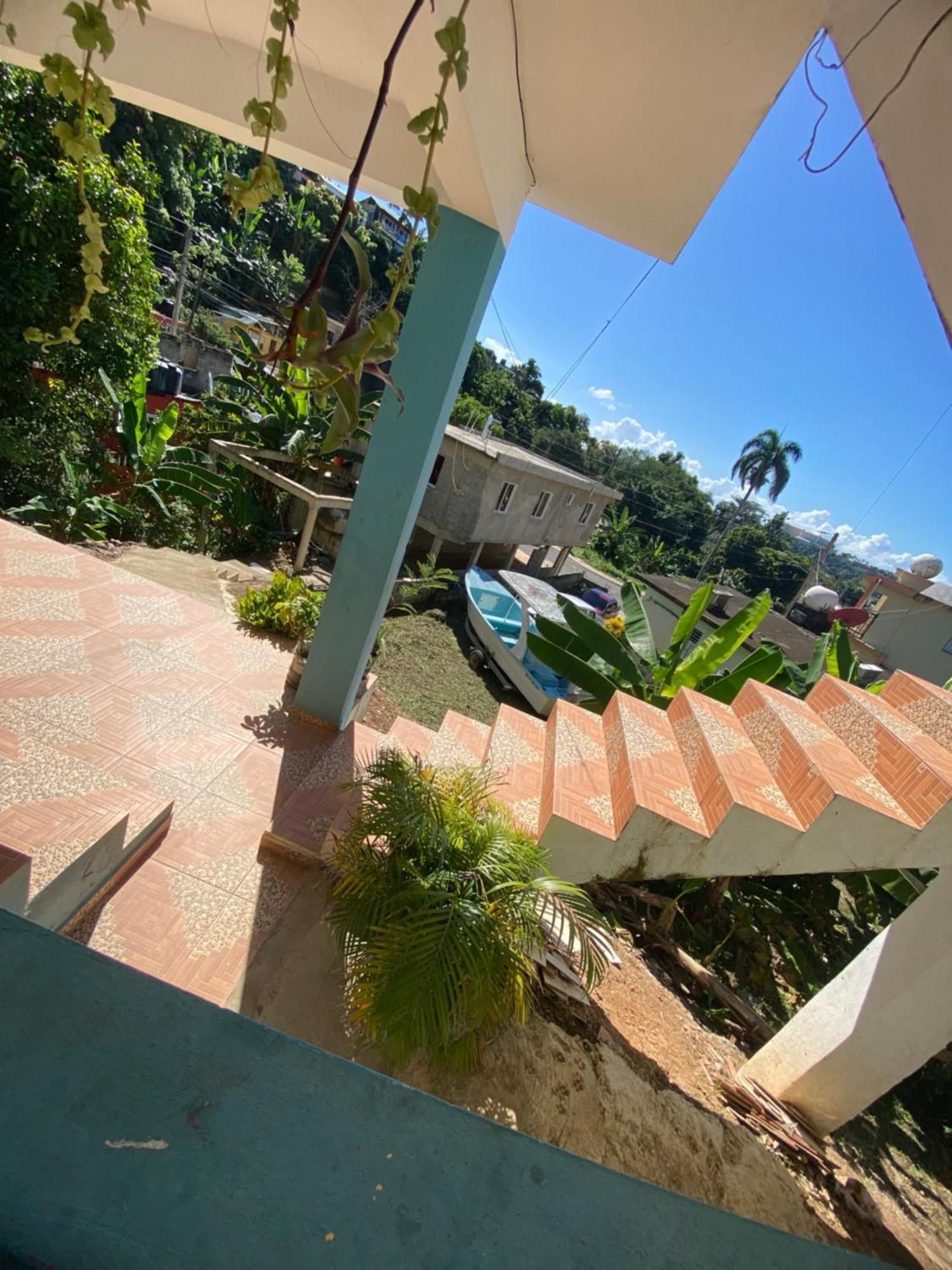 Hostel Watermelon House Samana Εξωτερικό φωτογραφία